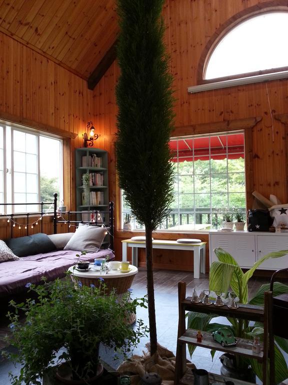 Gyeongju Jy Pension Exteriör bild