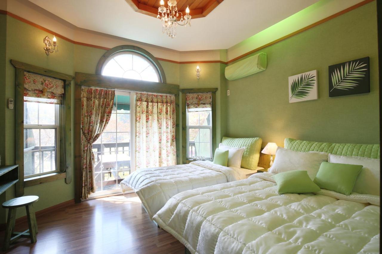 Gyeongju Jy Pension Exteriör bild