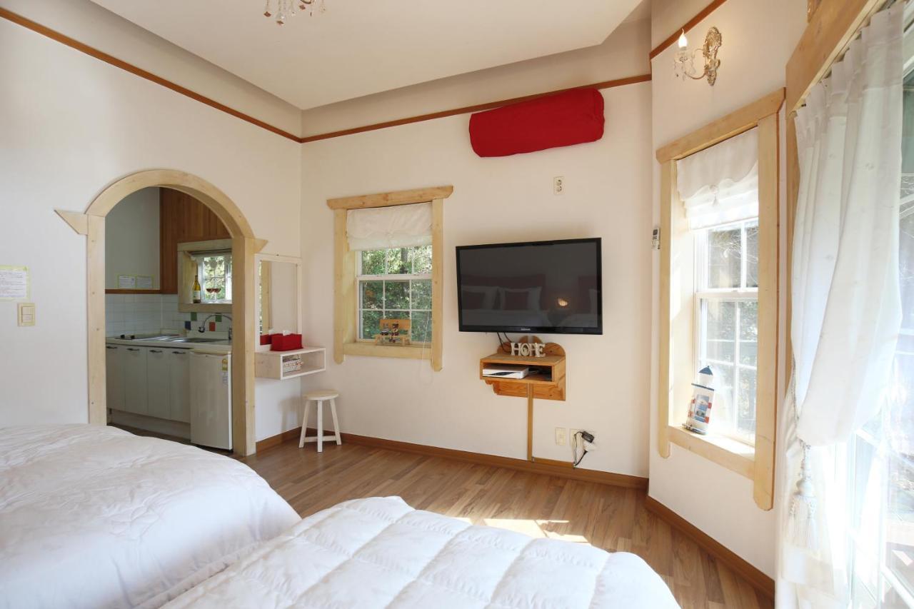 Gyeongju Jy Pension Exteriör bild